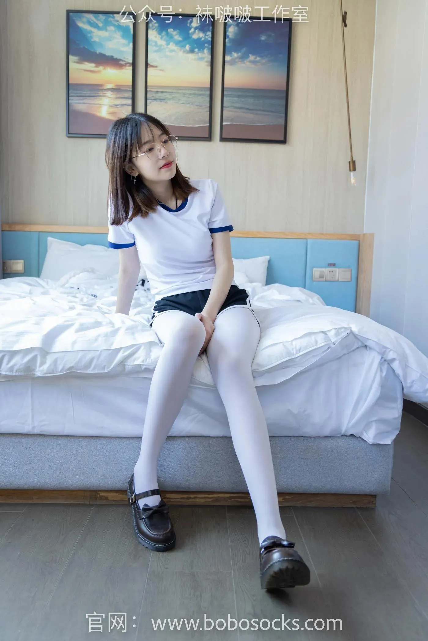 [BoBoSocks袜啵啵]NO.108 小甜豆-皮鞋、厚白丝、踩奶油蛋糕剧情 [137P]插图8